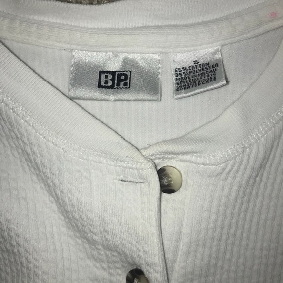 Cropped Sweatshirt - Picture 6 of 8